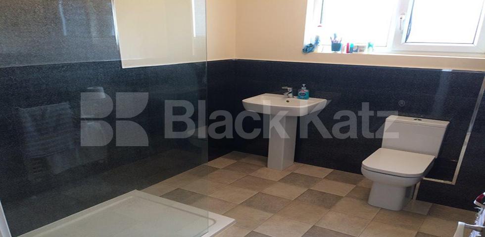 			NEW INSTRUCTION (Includes electric, water and council tax)., 3 Bedroom, 1 bath, 1 reception House			 Colegrove Road , Peckham 